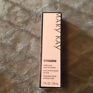Mary Kay Matte foundation